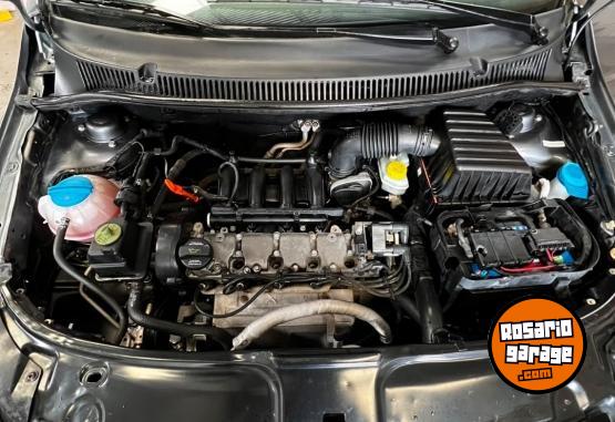 Autos - Volkswagen Suran 2010 Nafta 213000Km - En Venta