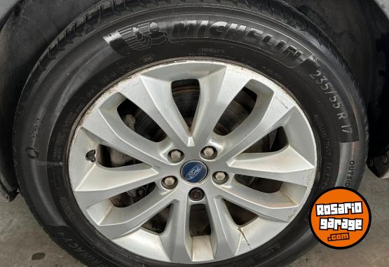 Camionetas - Ford KUGA TREND 2013 Nafta 203944Km - En Venta
