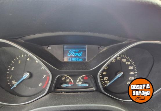 Autos - Ford Focus 3 1,6 2014 Nafta 117093Km - En Venta