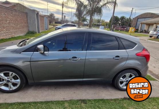 Autos - Ford Focus 3 1,6 2014 Nafta 117093Km - En Venta