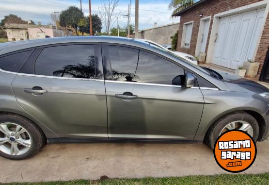 Autos - Ford Focus 3 1,6 2014 Nafta 117093Km - En Venta