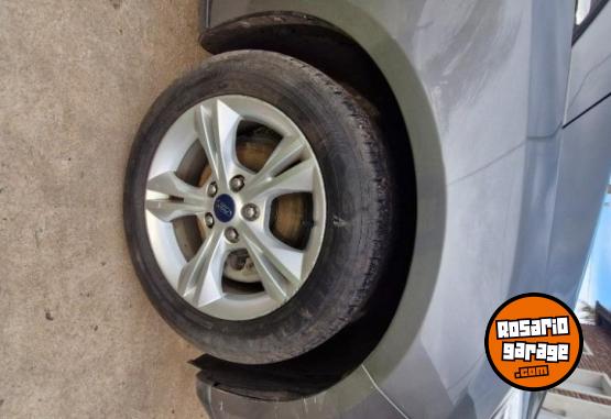 Autos - Ford Focus 3 1,6 2014 Nafta 117093Km - En Venta