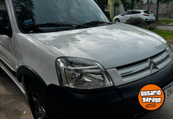 Utilitarios - Citroen Berlingo 2020 Diesel 105000Km - En Venta