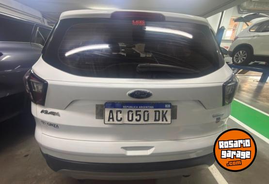 Camionetas - Ford KUGA 2.0 SEL 2017 Nafta 110933Km - En Venta