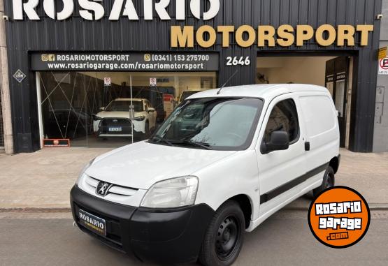 Utilitarios - Peugeot Partner 2018 GNC 130000Km - En Venta