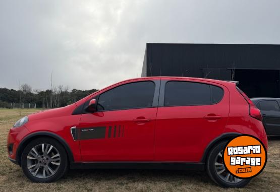 Autos - Fiat Palio 1.6 5p Sporting L12 2014 Nafta 119000Km - En Venta