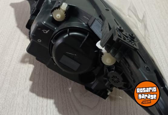 Accesorios para Autos - Óptica derecha Chevrolet Cruze LTZ - Premier - En Venta