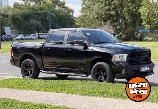 Autos - Dodge Ram 1500 2023 Nafta 34000Km - En Venta