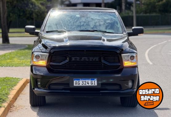 Autos - Dodge Ram 1500 2023 Nafta 34000Km - En Venta