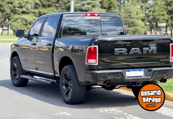 Autos - Dodge Ram 1500 2023 Nafta 34000Km - En Venta