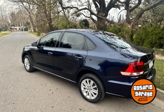 Autos - Volkswagen Polo comfortline 2016 Nafta 130000Km - En Venta