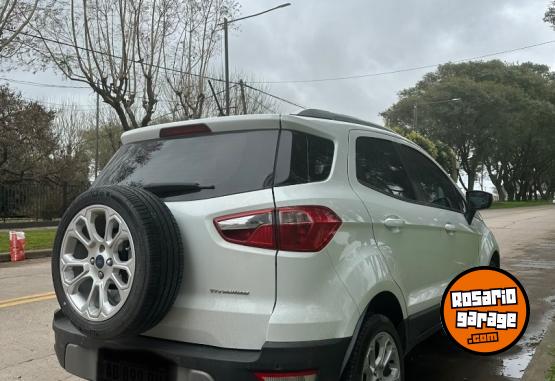 Camionetas - Ford Ecosport 2017 Nafta 83000Km - En Venta