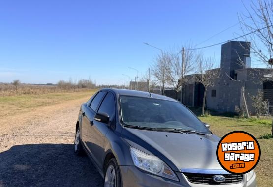 Autos - Ford Focus EXE 2011 Nafta 174000Km - En Venta