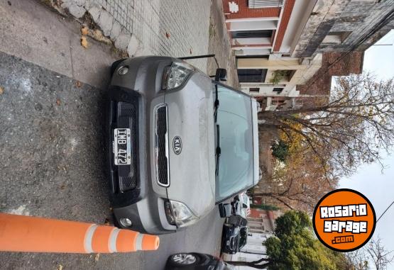 Autos - Kia 2010 2010 Nafta 85000Km - En Venta