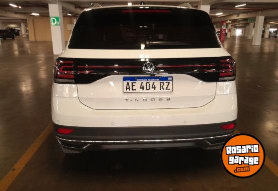Autos - Volkswagen T-cross- highline 2020 Nafta 57000Km - En Venta