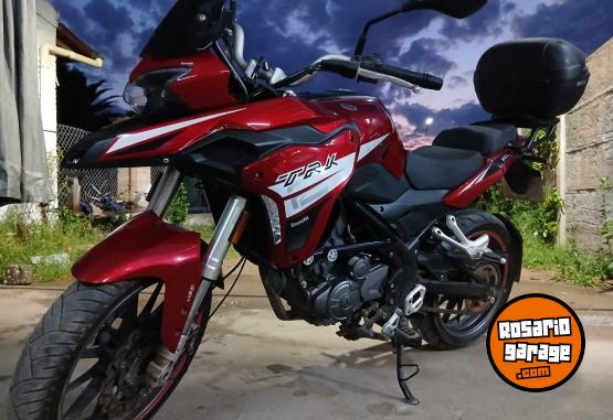 Motos - Benelli TRK 251 2019 Nafta 19870Km - En Venta