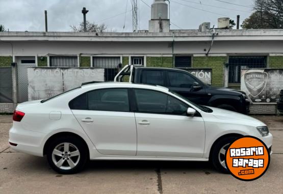 Autos - Volkswagen Vento 2.0 TDI Luxury 2013 Diesel 215000Km - En Venta
