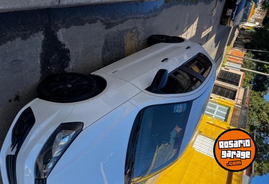 Autos - Volkswagen Gol trend 2018 Nafta 96000Km - En Venta