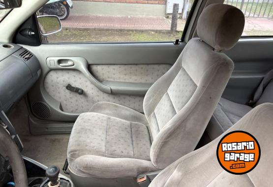 Autos - Volkswagen Gol 1.9 2001 Diesel 303000Km - En Venta