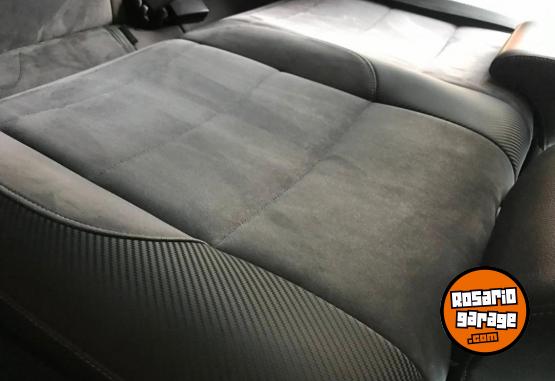 Camionetas - Volkswagen Amarok Dark label 2015 Diesel 200000Km - En Venta