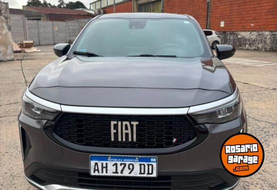 Autos - Fiat FASTBACK TURBO 270 2025 Nafta 12000Km - En Venta