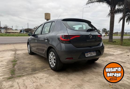 Autos - Renault Sandero 2025 Nafta 15000Km - En Venta
