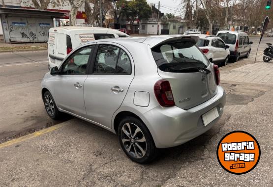 Autos - Nissan March 2018 Nafta 80000Km - En Venta