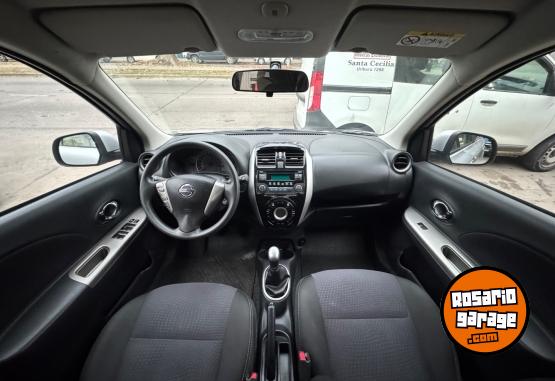 Autos - Nissan March 2018 Nafta 80000Km - En Venta