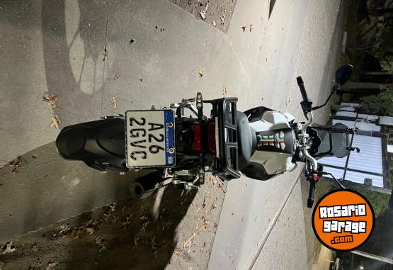 Motos - Benelli TRK251 2025 Nafta 5900Km - En Venta
