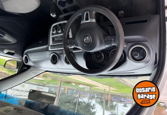 Autos - Volkswagen Voyague confortline 2011 Nafta 210000Km - En Venta