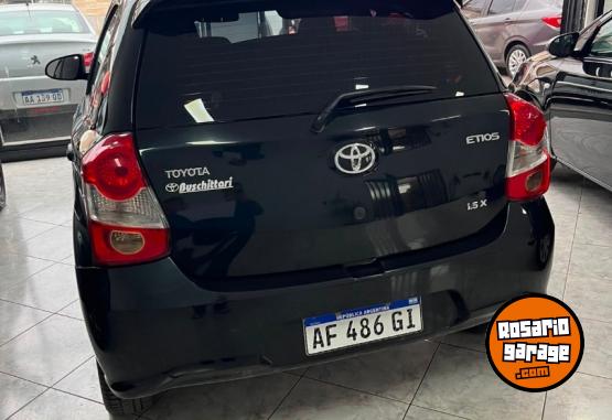 Autos - Toyota Etios 1.5 X 2022 Nafta 57000Km - En Venta