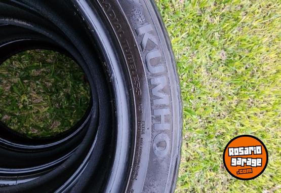Accesorios para Autos - KUMHO 205/50 R17 - En Venta