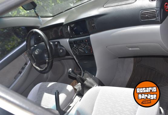Autos - Toyota Corolla 2004 Nafta 456000Km - En Venta