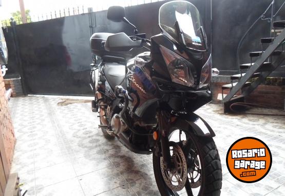 Motos - Suzuki DL 1000 2012 Nafta 30000Km - En Venta