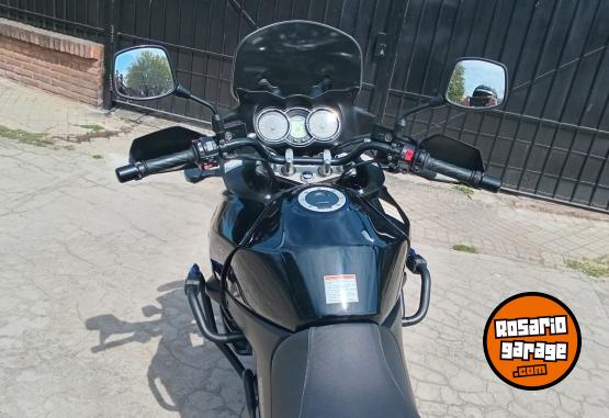 Motos - Suzuki DL 1000 2012 Nafta 30000Km - En Venta