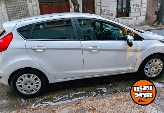 Autos - Ford Fiesta 2017 Nafta 180000Km - En Venta