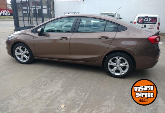 Autos - Chevrolet CRUZE LT 4P 2020 Nafta 102000Km - En Venta
