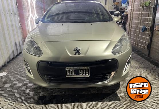 Autos - Peugeot 308 allure nav 2014 Nafta 71000Km - En Venta