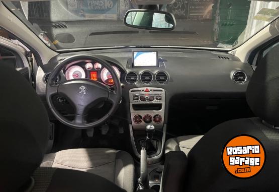 Autos - Peugeot 308 allure nav 2014 Nafta 71000Km - En Venta