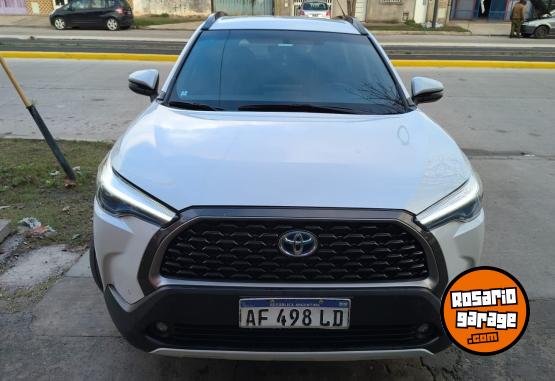 Camionetas - Toyota Corona cross xei EV 2022 Electrico / Hibrido 57600Km - En Venta