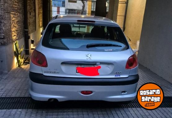 Autos - Peugeot 206 2006 Diesel 111111Km - En Venta
