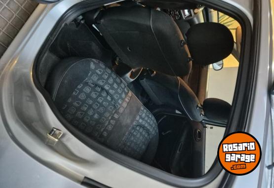 Autos - Peugeot 206 2006 Diesel 111111Km - En Venta