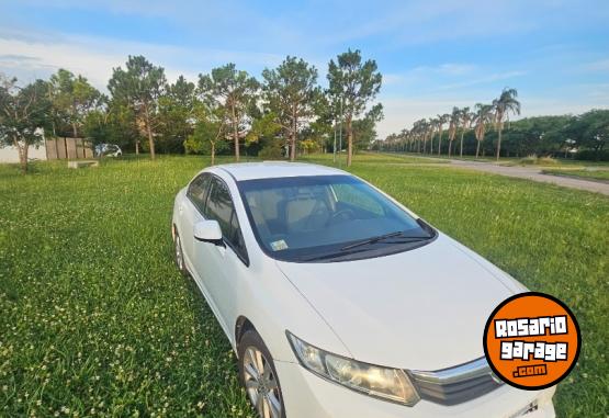 Autos - Honda Civic lxs 2015 Nafta 130000Km - En Venta