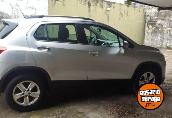 Autos - Chevrolet Tracker 2014 Nafta 73300Km - En Venta