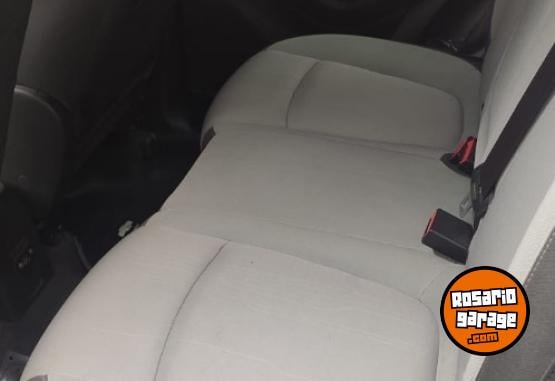 Autos - Chevrolet Tracker 2014 Nafta 73300Km - En Venta
