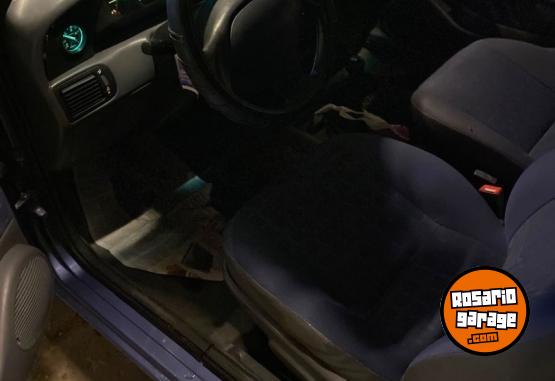 Autos - Fiat Palio 2000 Nafta 261300Km - En Venta