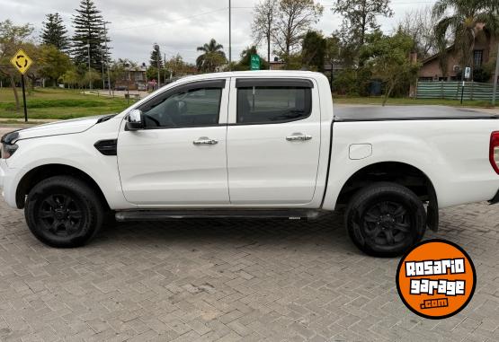 Camionetas - Ford RANGER 2.5 XL 2021 Nafta 125000Km - En Venta