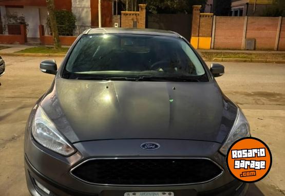 Autos - Ford Focus S 2015 Nafta 96500Km - En Venta