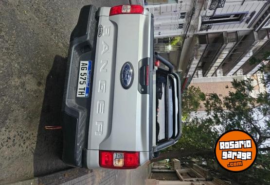 Camionetas - Ford Ranger Xl 2024 Diesel 36000Km - En Venta