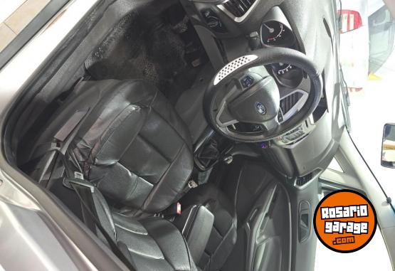 Autos - Ford Ecosport kinetic se 2017 Nafta 130000Km - En Venta